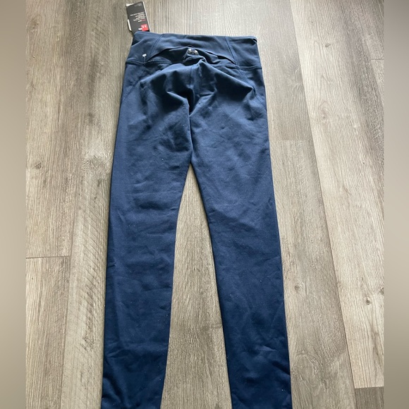 Under Armour Heat Gear Leggings - Picture 4 of 5
